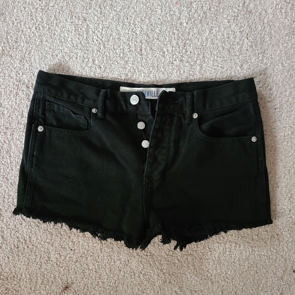 Brandy Melville shorts